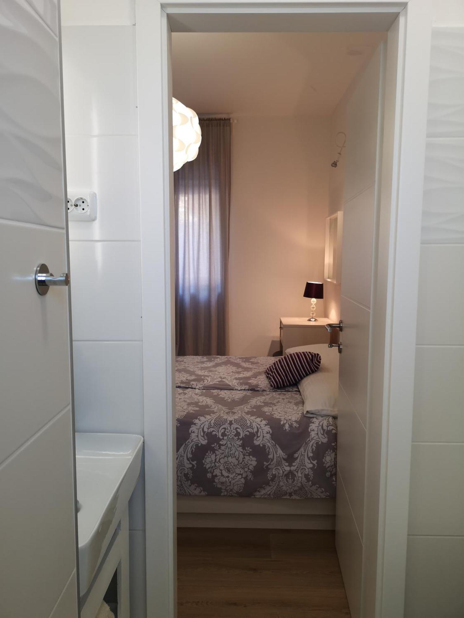 Apartments Frgacic Baska  Bagian luar foto