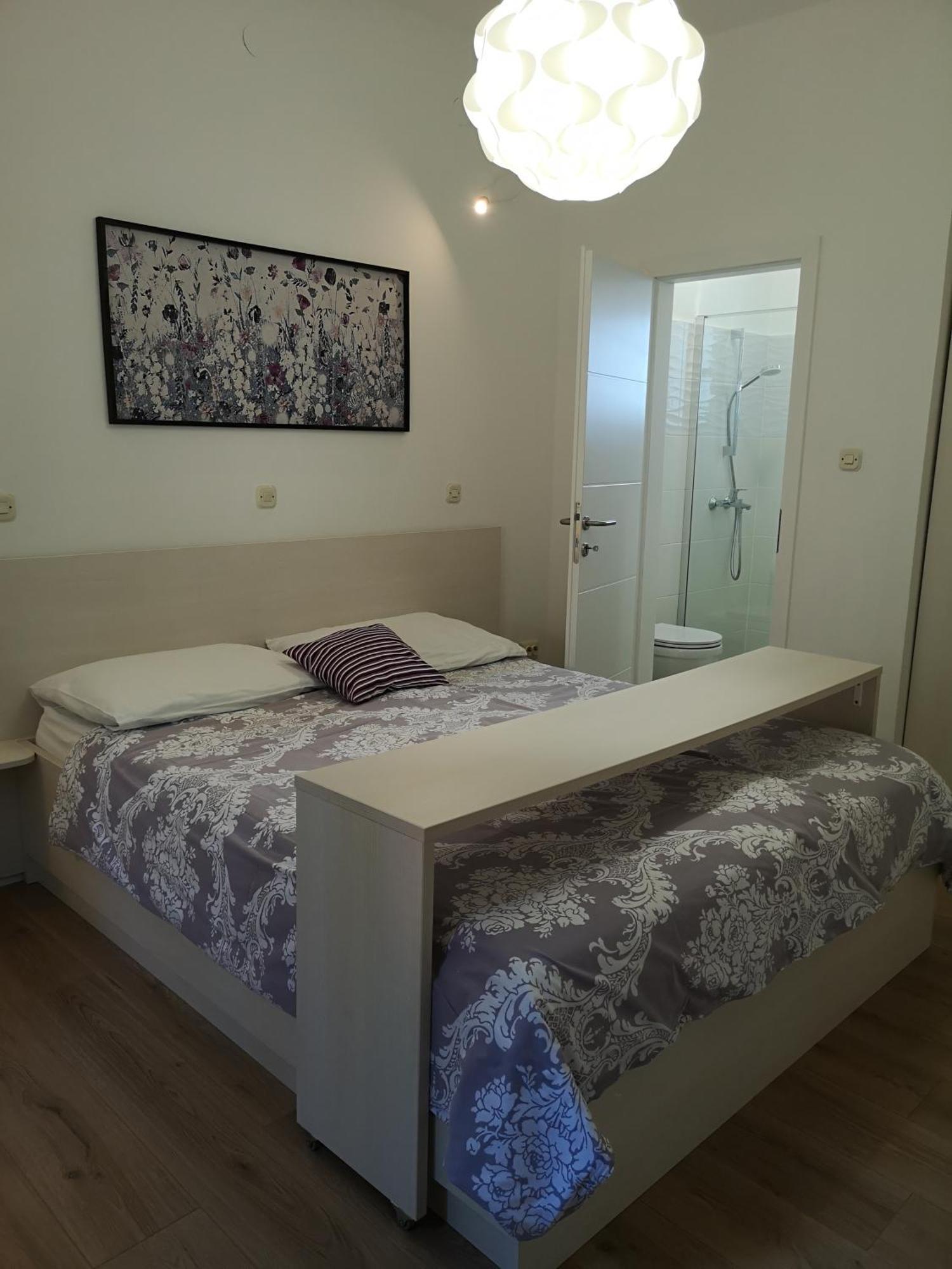 Apartments Frgacic Baska  Bagian luar foto